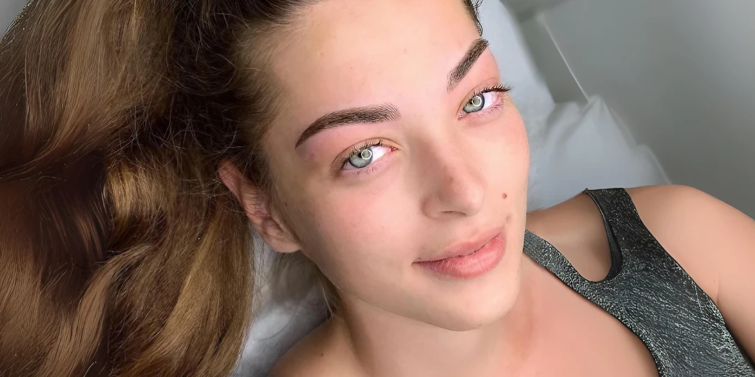 A girl with Microblading - Semi-permanent makeup technique that creates volume with realistic hair-like strokes